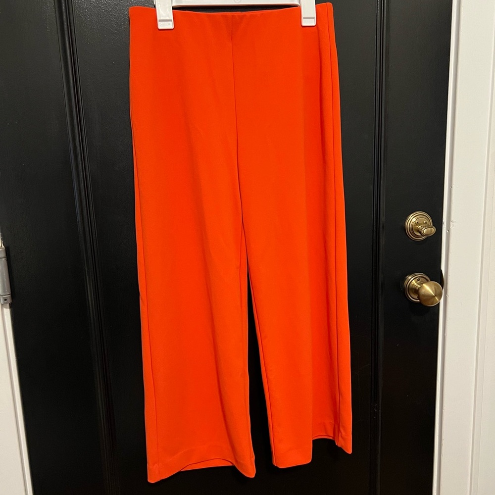 Stretchy, cropped pants from LOFT